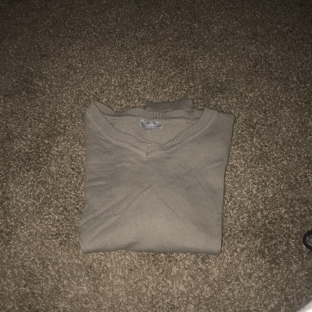 Basic sweater M